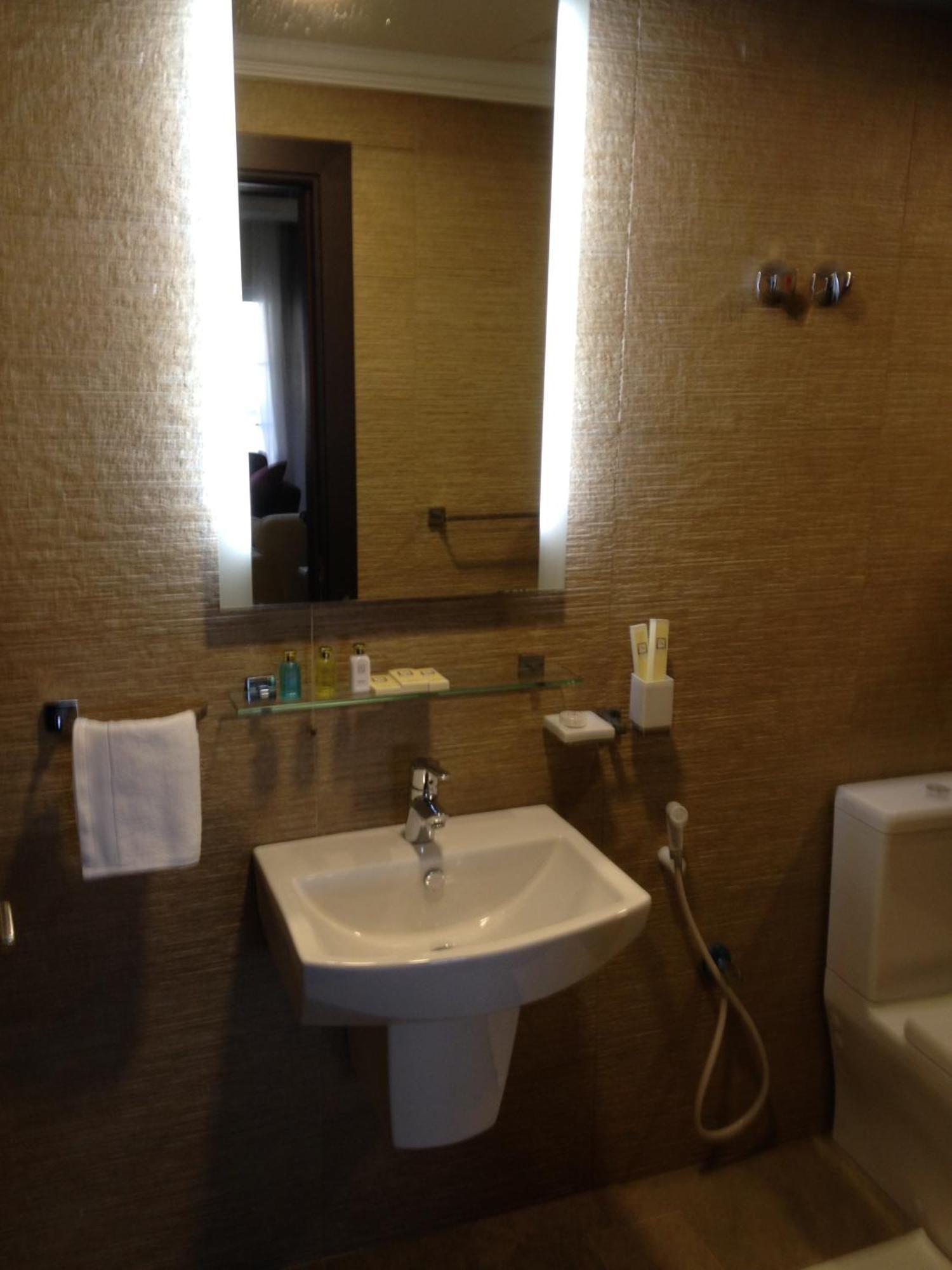 Adams Hotel Кувейт Номер фото