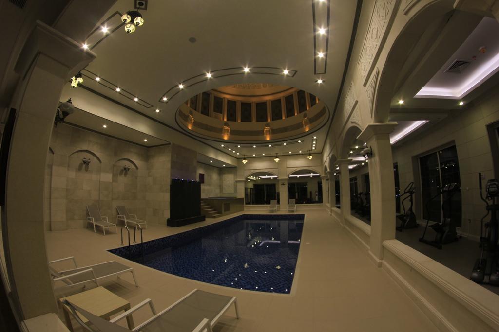 Adams Hotel Кувейт Экстерьер фото