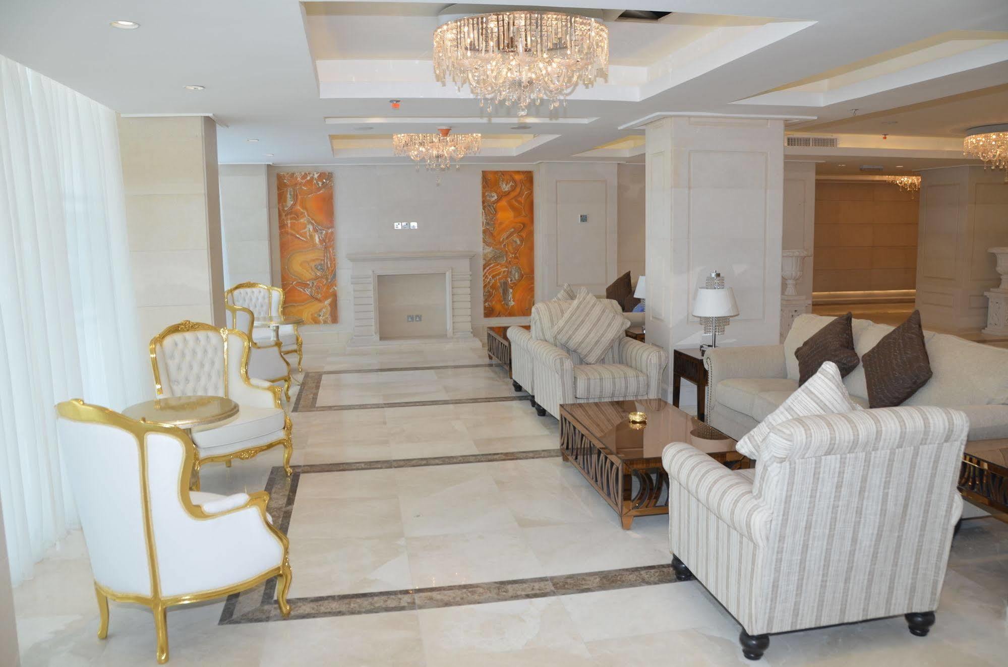 Adams Hotel Кувейт Экстерьер фото