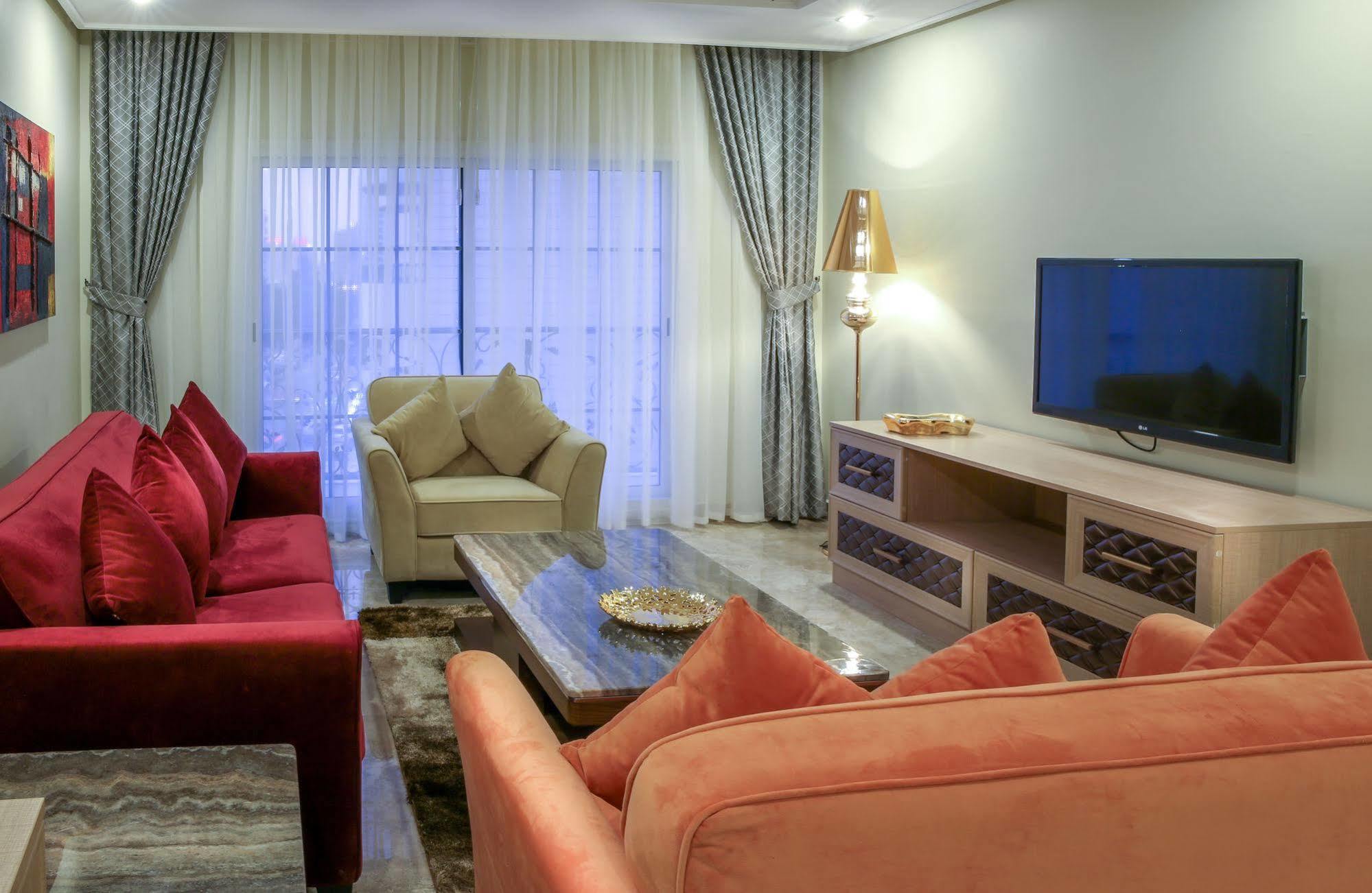 Adams Hotel Кувейт Экстерьер фото